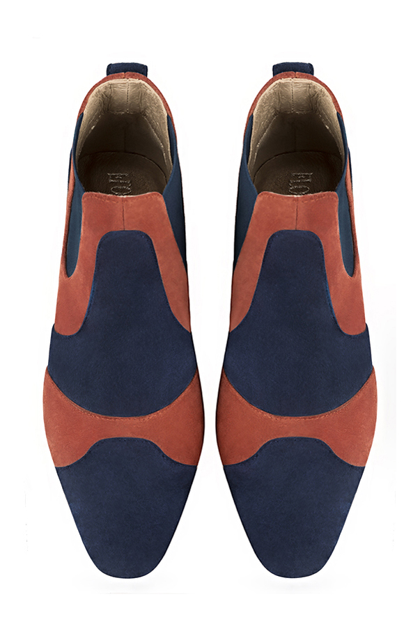 Navy blue and terracotta orange women's ankle boots, with elastics. Round toe. Low flare heels. Top view - Florence KOOIJMAN